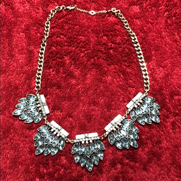 Jewelry - NECKLACE VINTAGE LIKE WITH LIGHT BLUE CRYSTALS